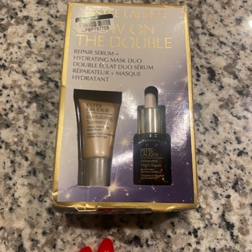 NIB Estee Lauder Glow On The Double Repair Serum + Hydrating Mask Duo 2 Pc Set